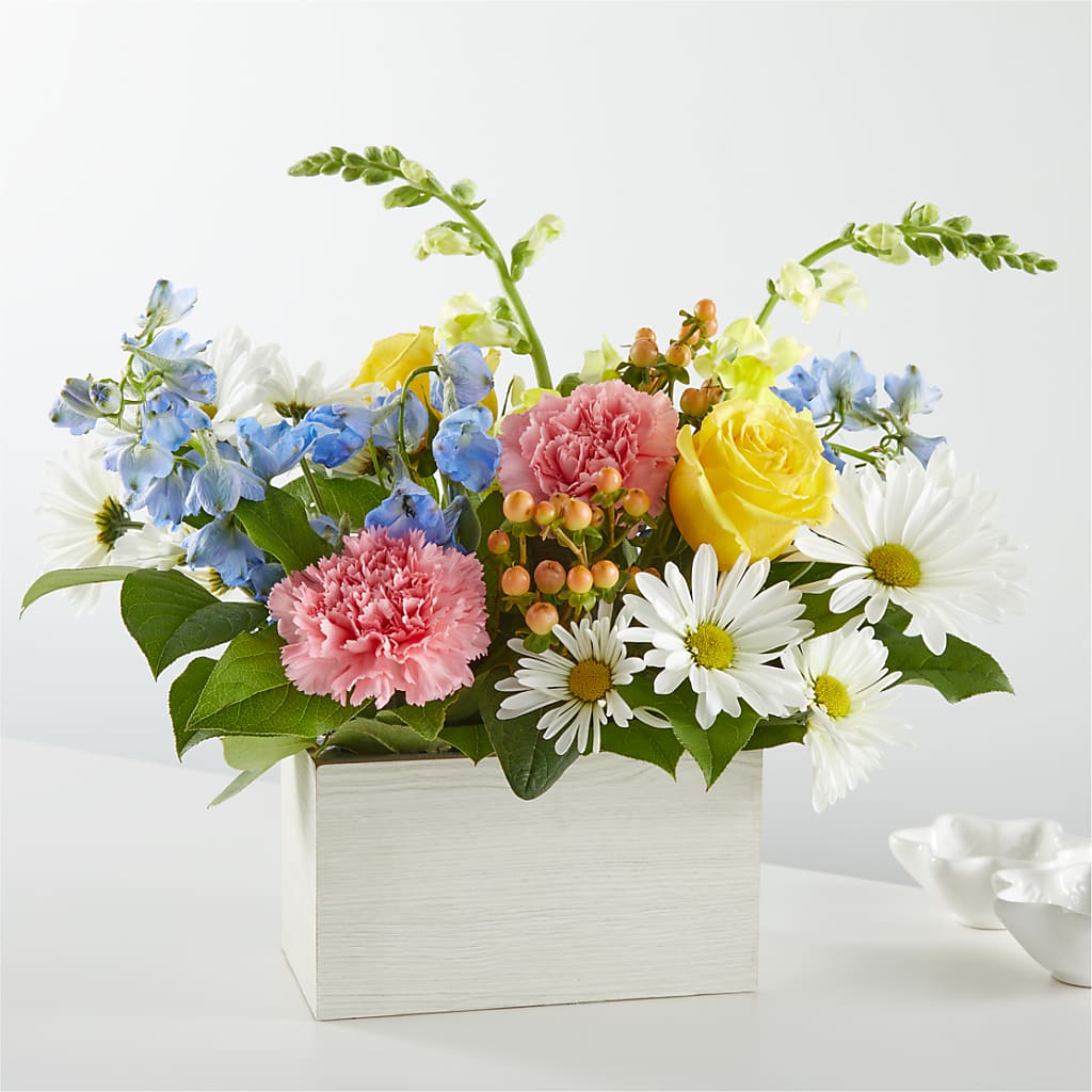 Sun Salutation Box Bouquet – Kiss Floral Llc, Conshohocken PA