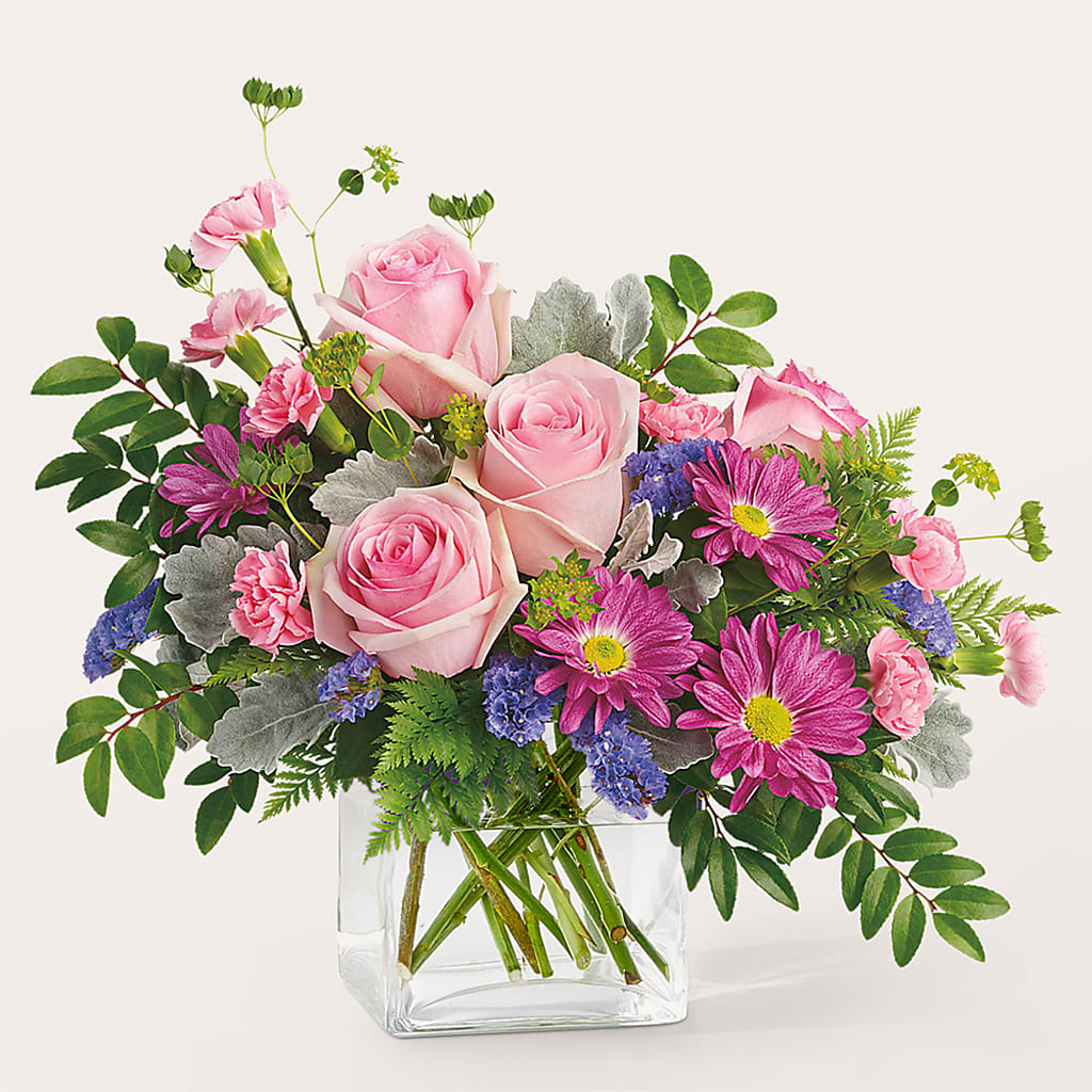 Starlet Bouquet – Kiss Floral Llc, Conshohocken PA