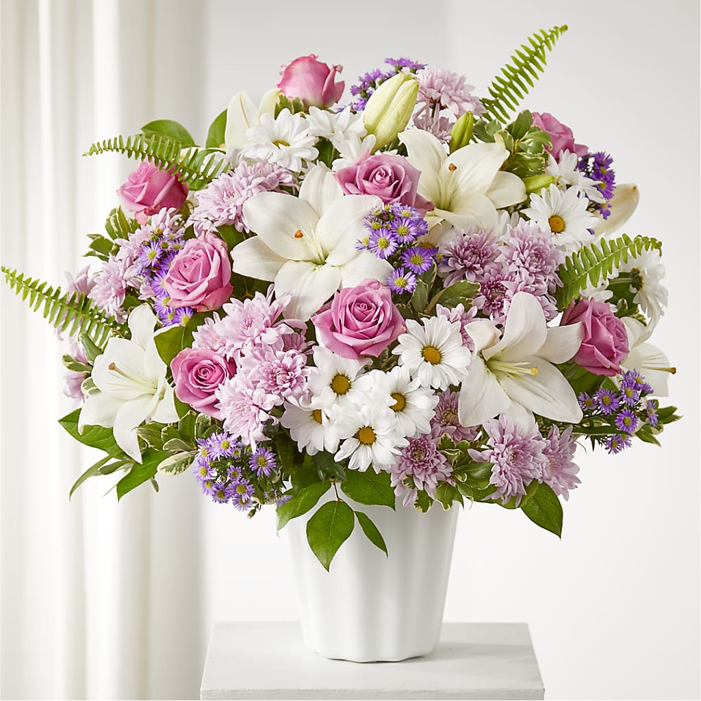 Warmest Thoughts Tabletop Basket – Kiss Floral Llc, Conshohocken PA