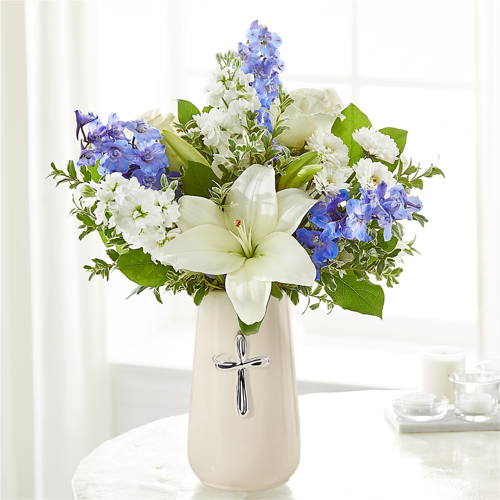 Heavenly Blossoms Bouquet – Kiss Floral Llc, Conshohocken PA