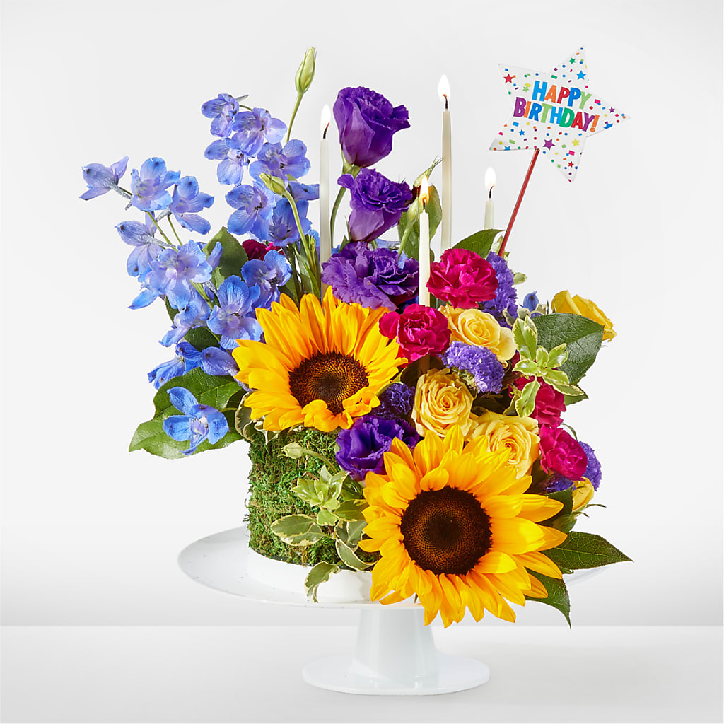 Star of the Day Floral Cake – Kiss Floral Llc, Conshohocken PA