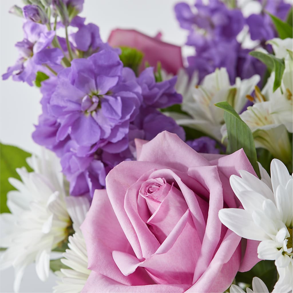 Garden of Peace Bouquet –  Kiss Floral Llc, Conshohocken PA