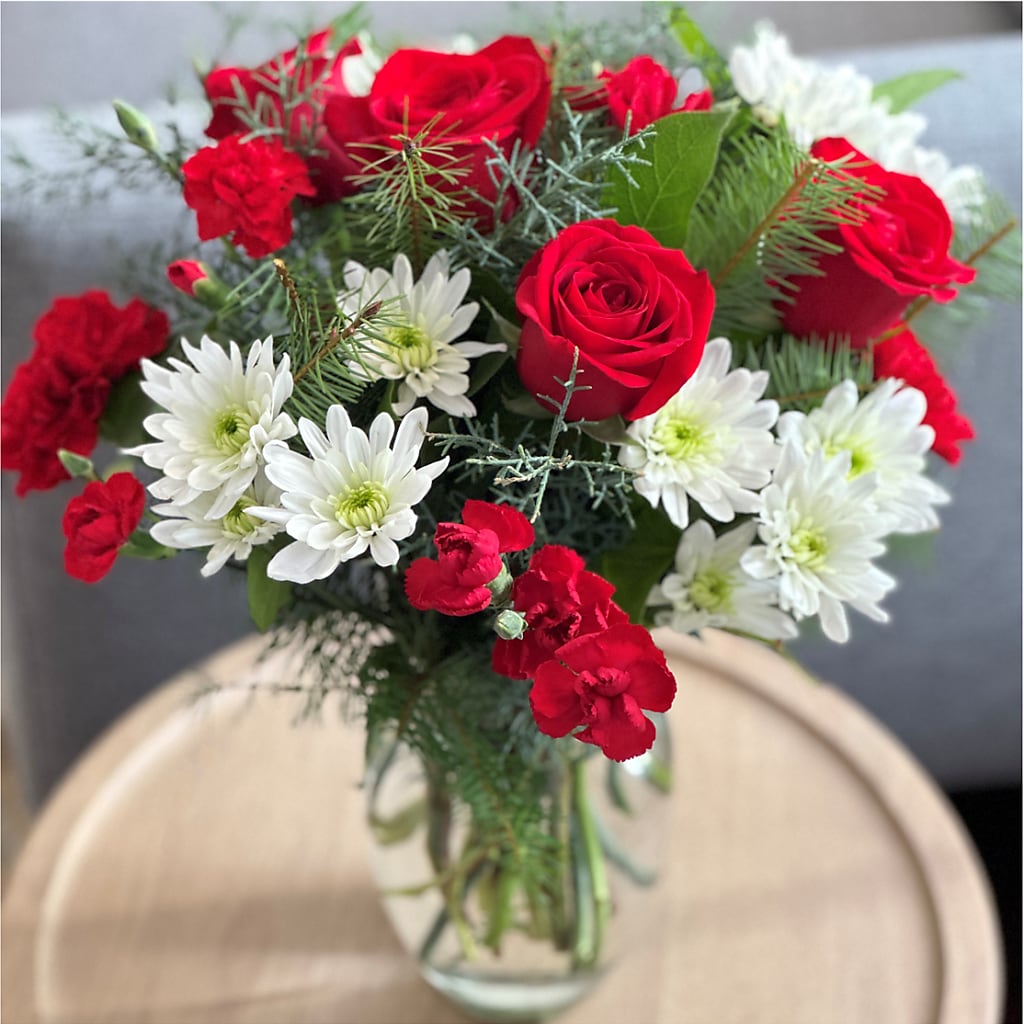 Seasonal Magic Bouquet –  Kiss Floral Llc, Conshohocken PA