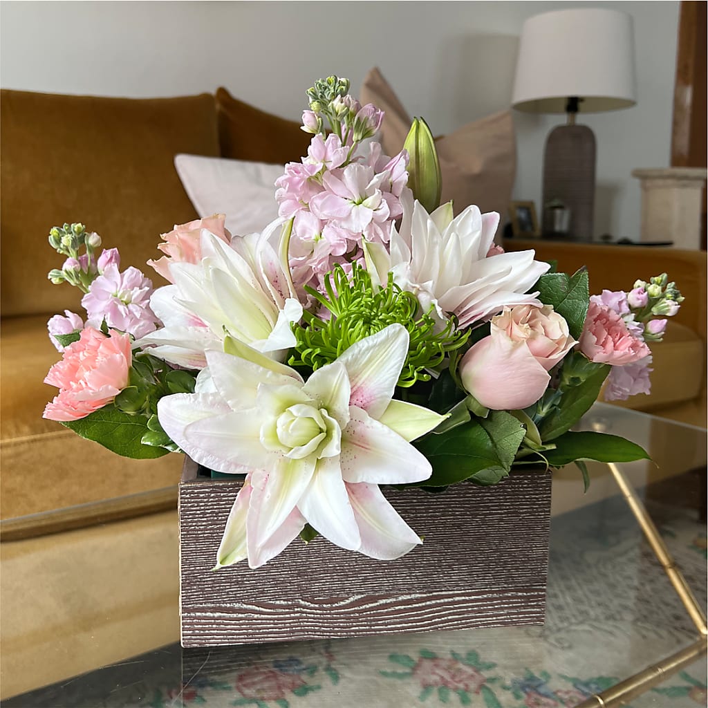 Beautiful Spirit Basket –  Kiss Floral Llc, Conshohocken PA