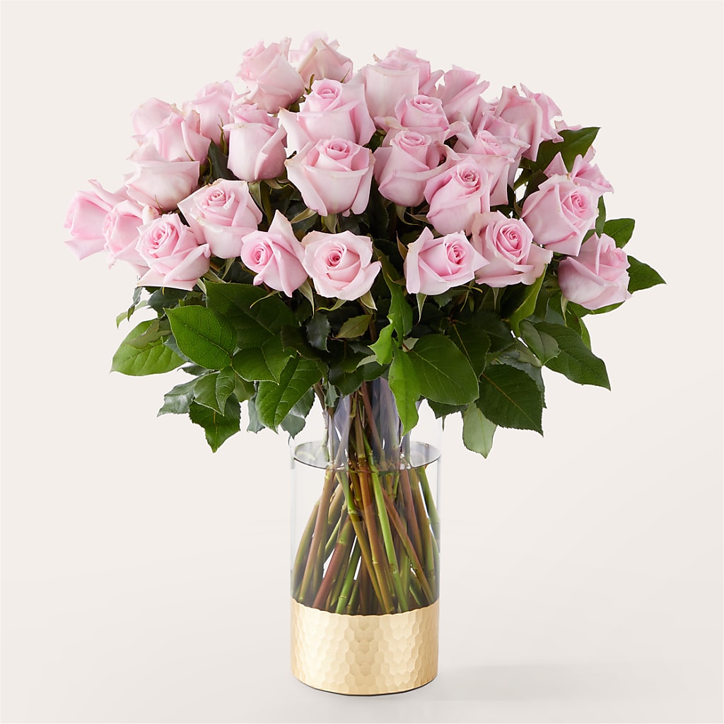 Picture Perfect Pink Rose Bouquet –  Kiss Floral Llc, Conshohocken PA