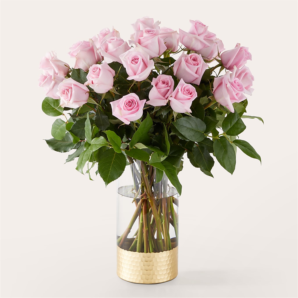 Picture Perfect Pink Rose Bouquet –  Kiss Floral Llc, Conshohocken PA