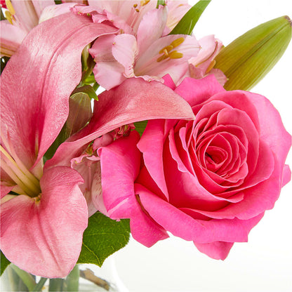 Lots of Love Bouquet –  Kiss Floral Llc, Conshohocken PA