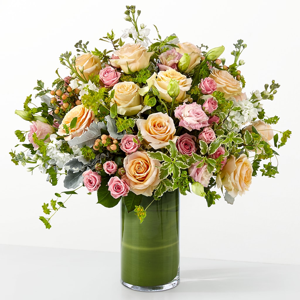 The Glamour Shot –  Kiss Floral Llc, Conshohocken PA